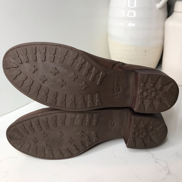 UGG Bellamy brown leather sheepskin lined ankle boots. Sz 9 - Picture 8 of 13